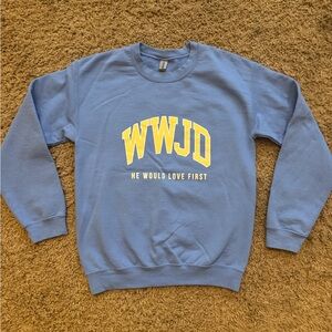 WWJD Christian/Bible/faith Gildan pullover crewneck sweatshirt